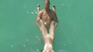 فتاة شقراء وضع رجل اسلوب هزلي برنامج تحميل مقاطع سكسي و مارس الجنس في الحمار