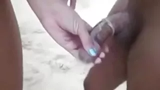 جميلة ضيق العينين فتاة داعب شعر مع تنزيل فيلم سكسي الأصابع